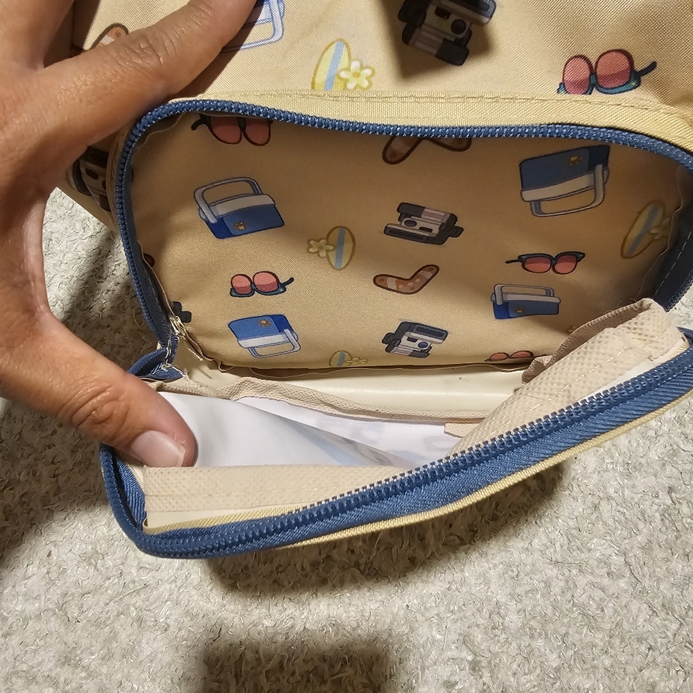 Mini Bluey Backpack - Picture 4 of 7